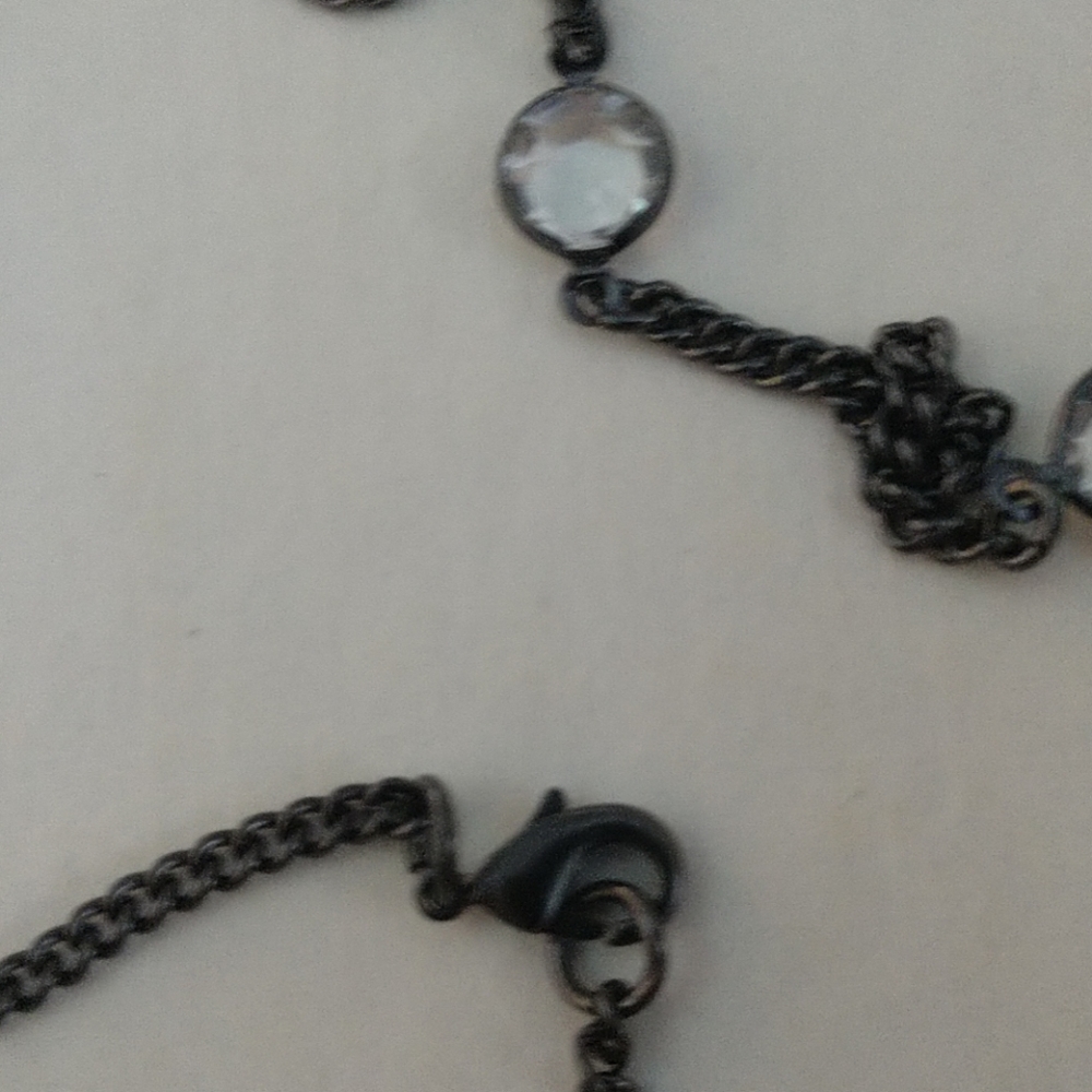 FIND#18 VINTAGE Facetted Crystal & Gunmetal  VERSATILE 60" LONG Station Necklace - Picture 3 of 3